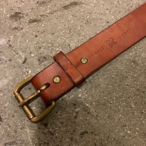 Best Made Co. Gfeller leather belt w/ brass buckle